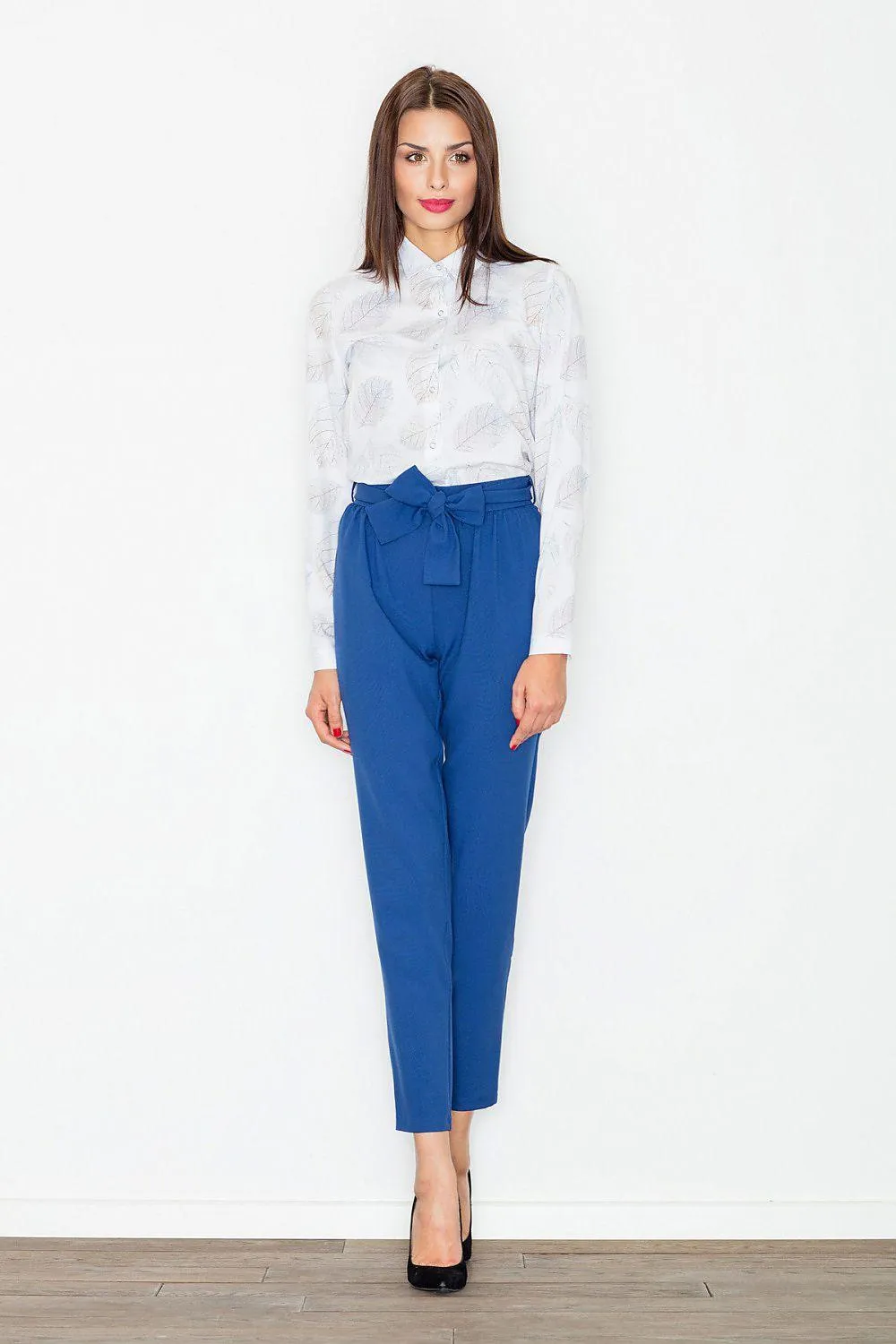 Chic High-Waisted Trousers with Adjustable Belt for Effortless Elegance