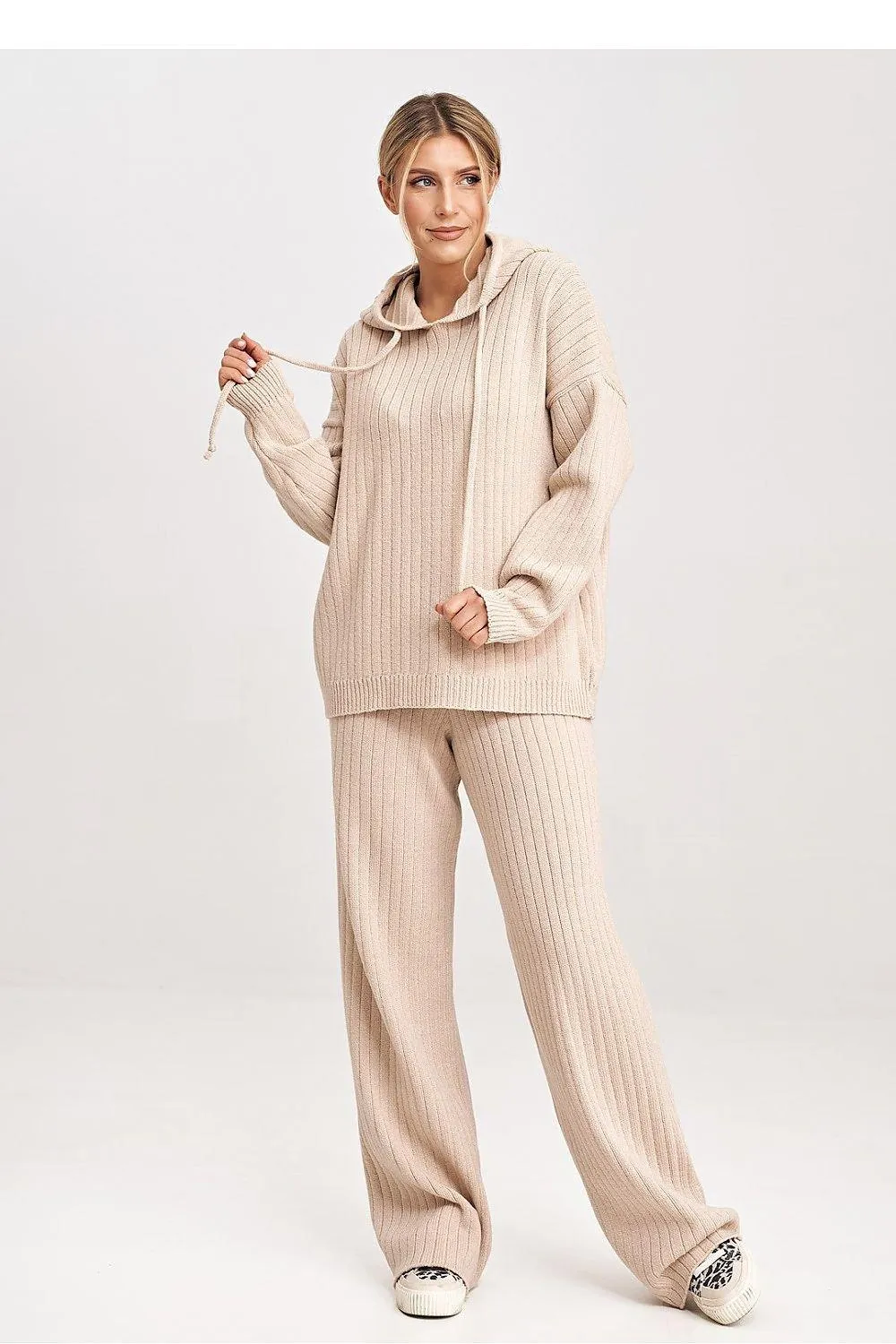 Chic Hoodie Knit Lounge Ensemble