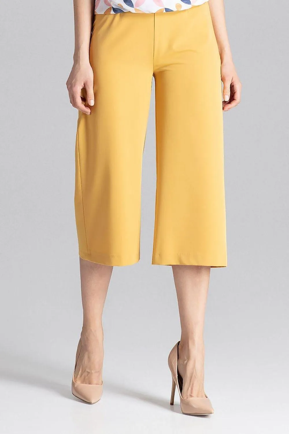 Elegant 7/8 Wide-Leg Trousers for Women with Chic Design