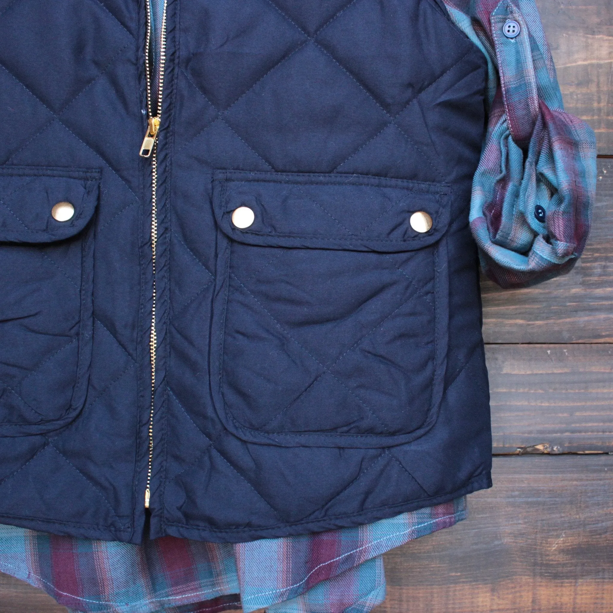 Final Sale - City Strut Quilted Puffer Vest - Navy