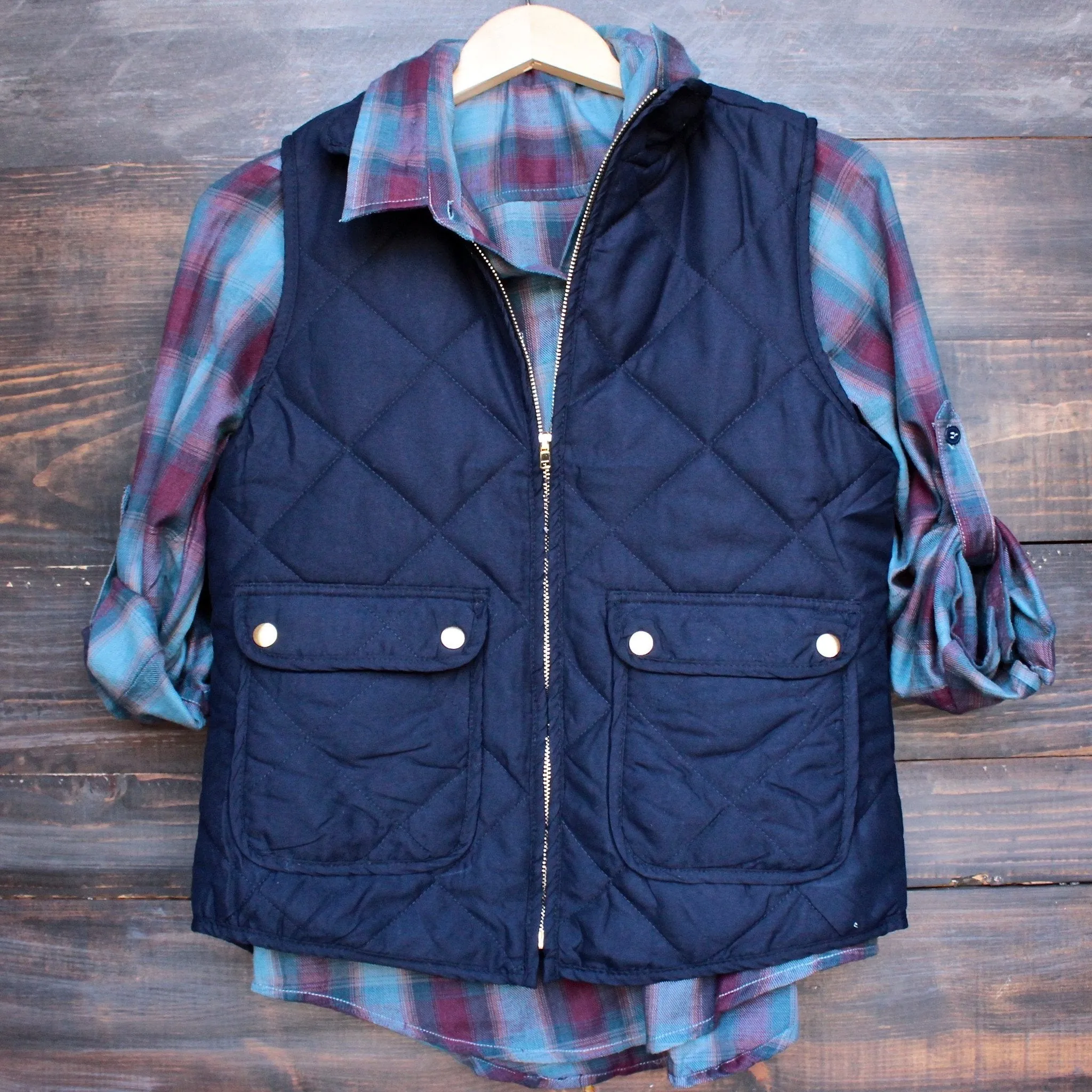 Final Sale - City Strut Quilted Puffer Vest - Navy