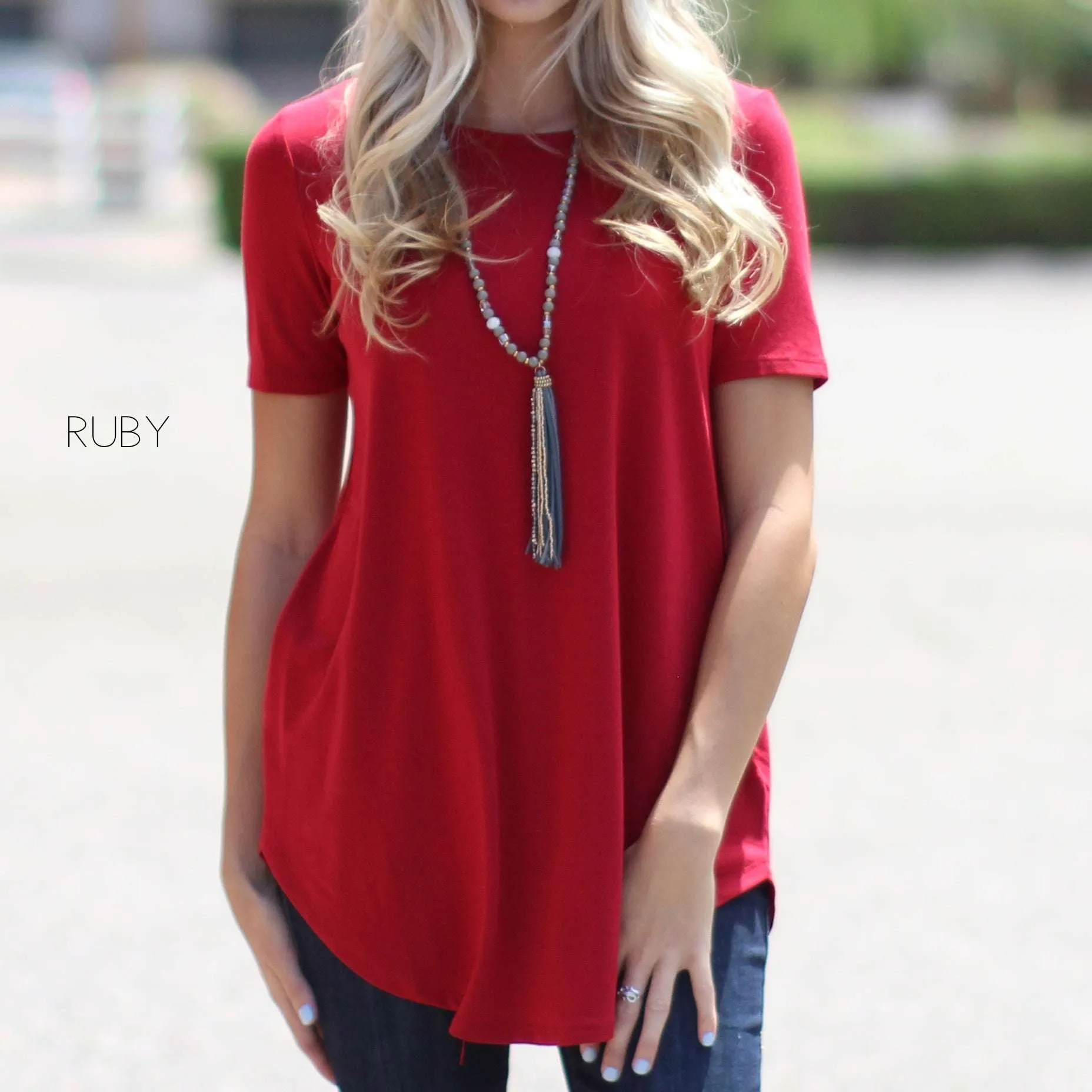 Scoop Neck Flowy Tee | S-XL