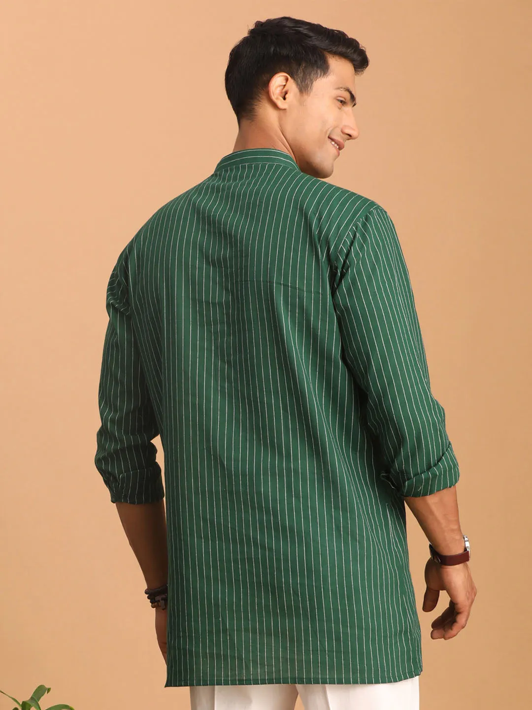 SHVAAS By VASTRAMAY Men's Green Striped Cotton Short Kurta