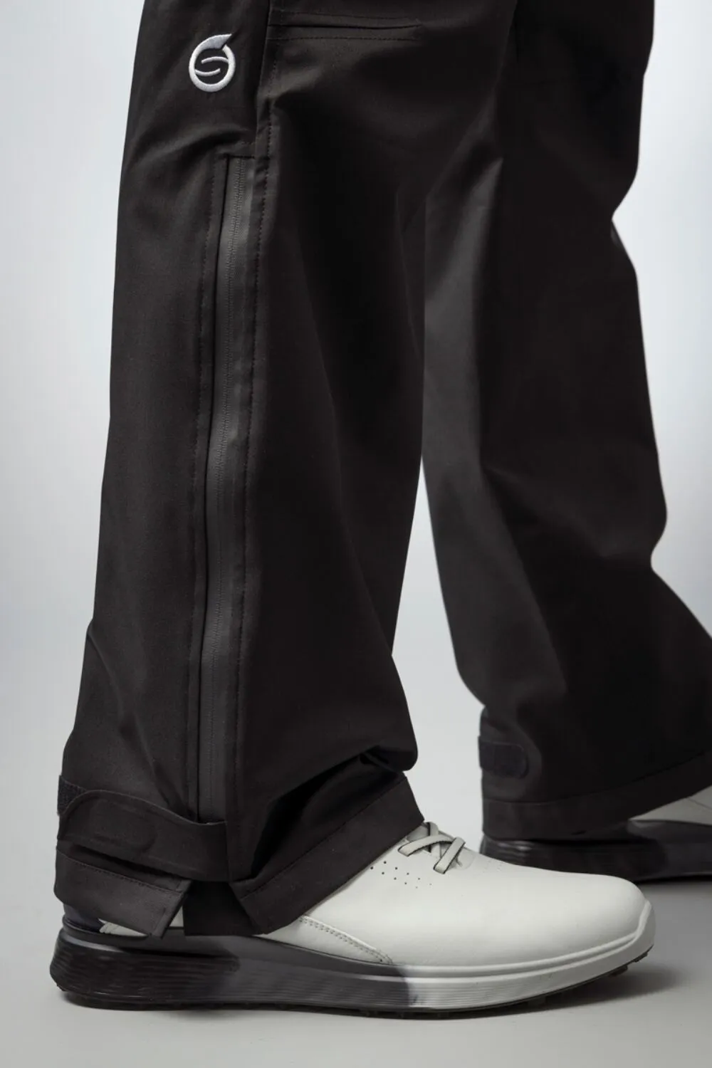 SUNDERLAND Quebec Lightweight Waterproof Golf Trousers - Mens - Black