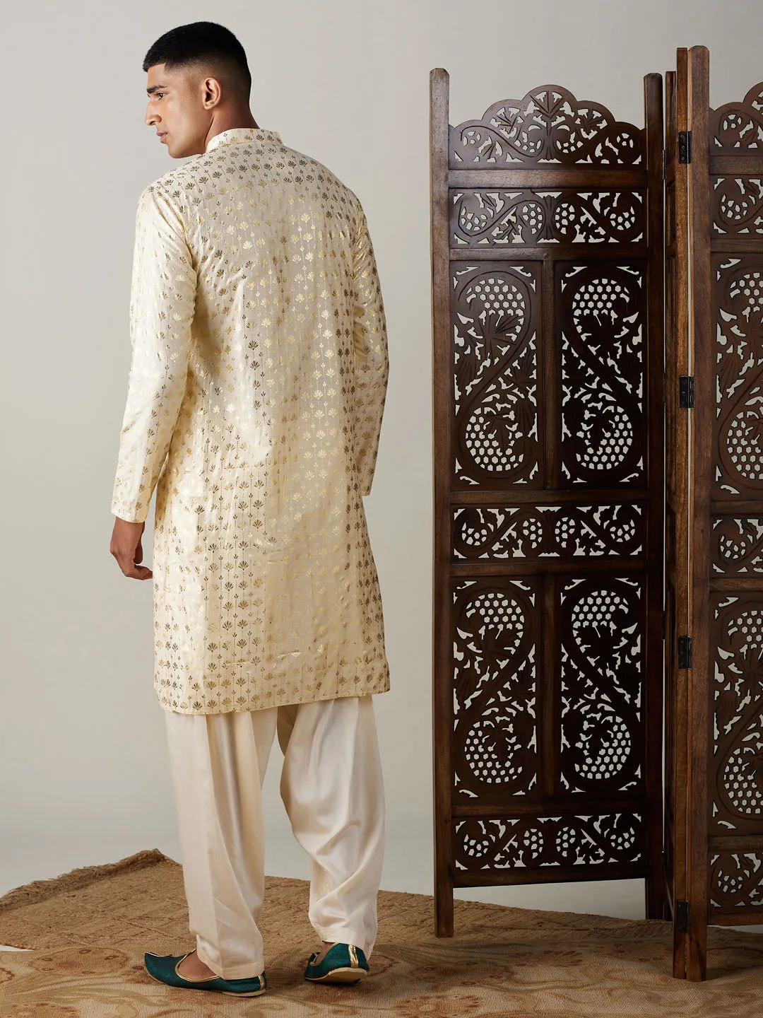 VASTRAMAY Golden Foil Printed Kurta Set