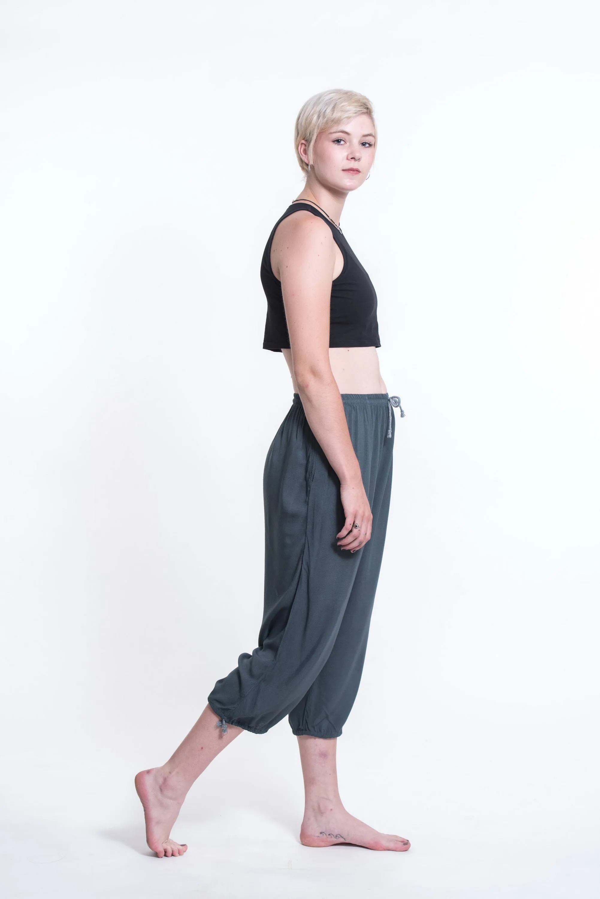 Womens Solid Color Drawstring Cropped Pants in Dark Teal